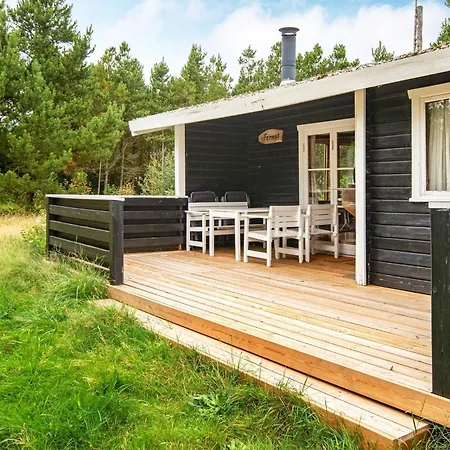 Holiday home 6 Person In Henne-by Traum Henne Strand